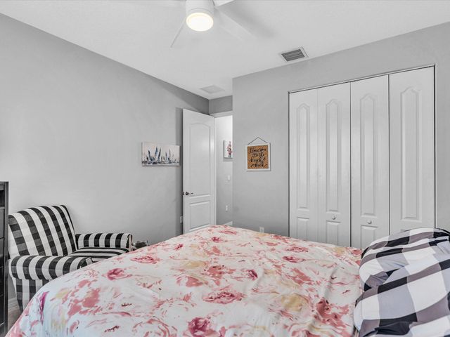 7758 SW 52nd Place 7758, Davie, FL 33328