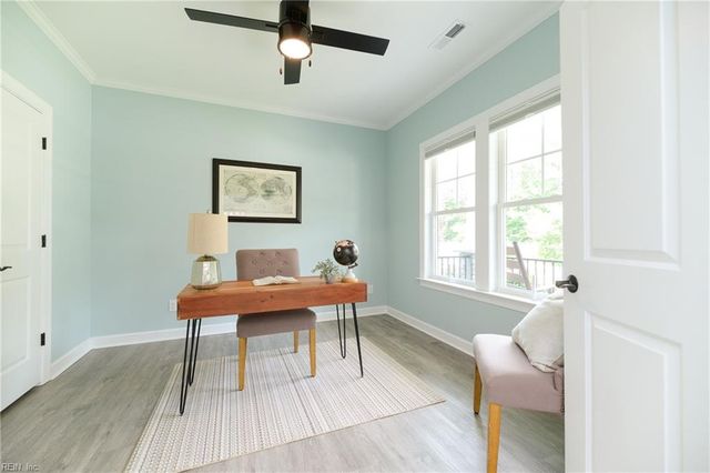 115 Osborn LN, Seaford, VA 23696