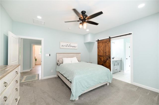 115 Osborn LN, Seaford, VA 23696