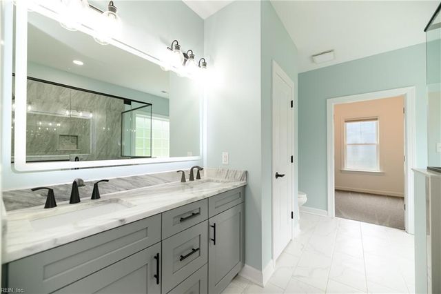 115 Osborn LN, Seaford, VA 23696