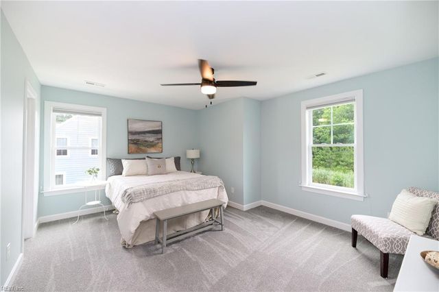 115 Osborn LN, Seaford, VA 23696