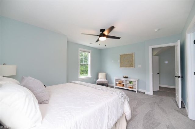 115 Osborn LN, Seaford, VA 23696