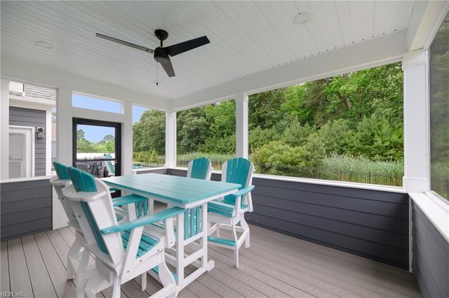 115 Osborn LN, Seaford, VA 23696