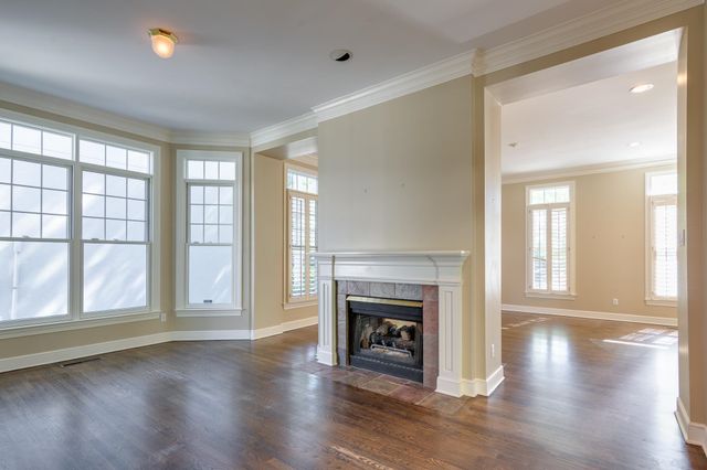 871 HARBOR BEND RD, Memphis, TN 38103
