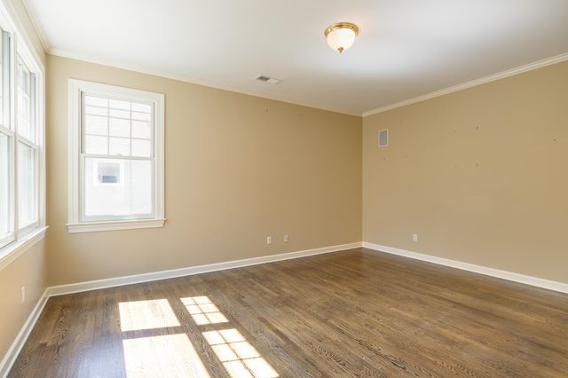 871 HARBOR BEND RD, Memphis, TN 38103