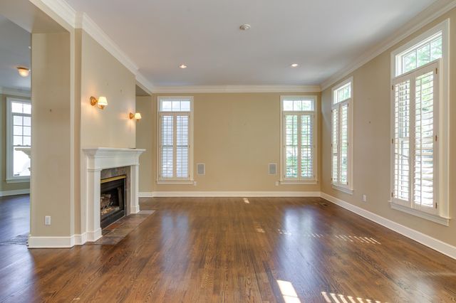 871 HARBOR BEND RD, Memphis, TN 38103