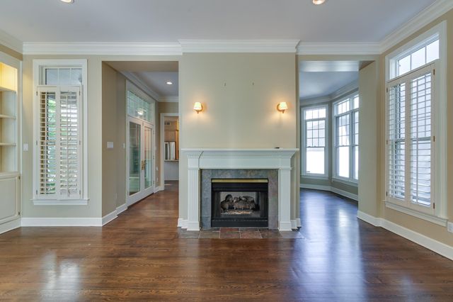 871 HARBOR BEND RD, Memphis, TN 38103