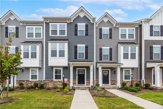 205 Fost BLVD, Moyock, NC 27958