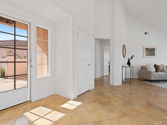 1254 Rue Saint Martin, San Marcos, CA 92078