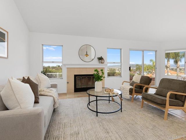 1254 Rue Saint Martin, San Marcos, CA 92078