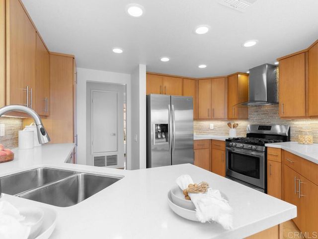 1254 Rue Saint Martin, San Marcos, CA 92078