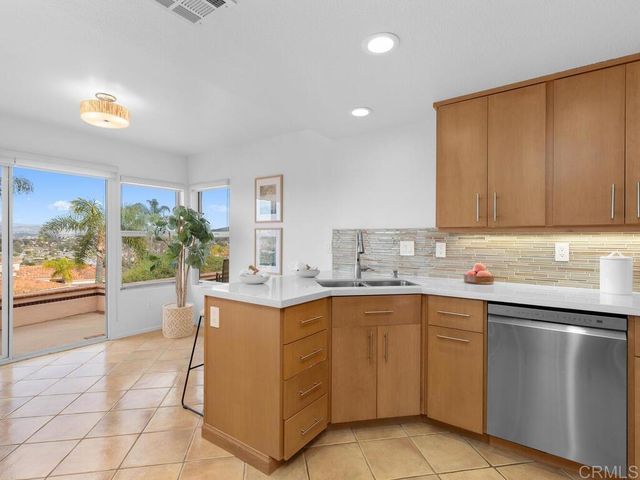 1254 Rue Saint Martin, San Marcos, CA 92078