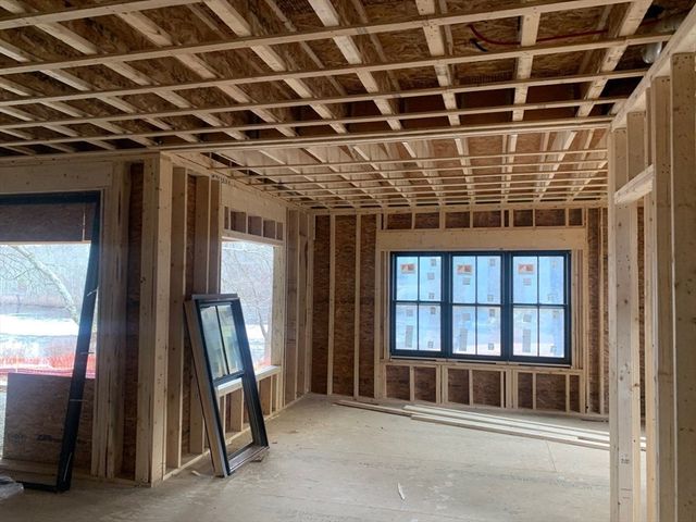 104 Eliot St, Natick, MA 01760