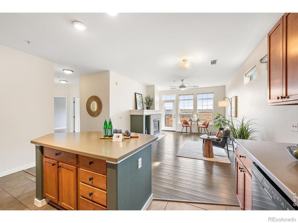 13456 Via Varra 315, Broomfield, CO 80020