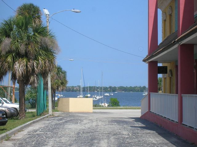 501 Delannoy Avenue, Cocoa, FL 32922