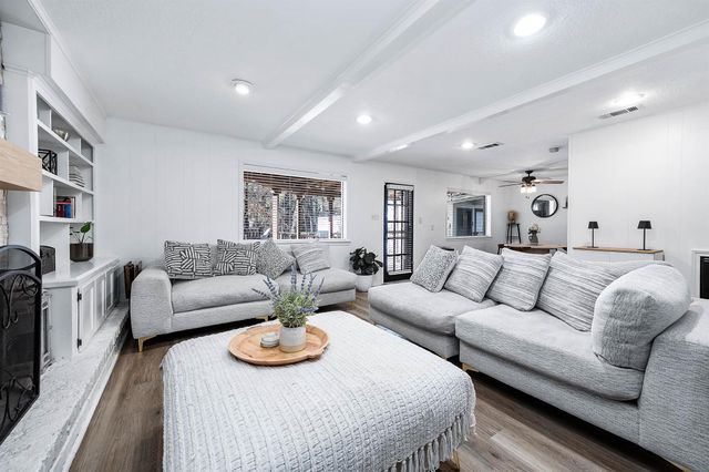 26715 Maplewood Drive, Spring, TX 77386