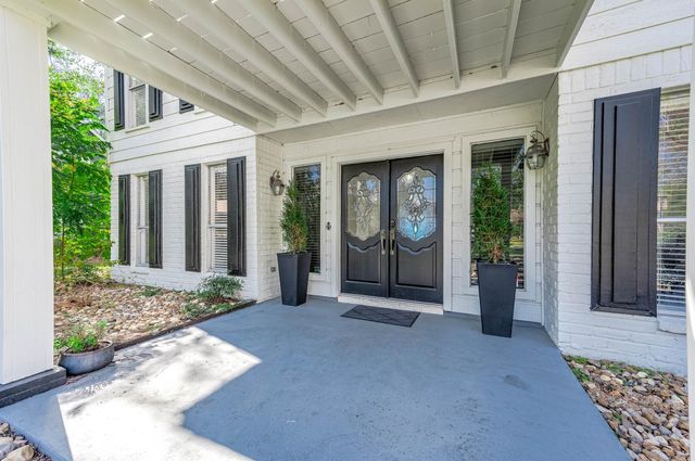 26715 Maplewood Drive, Spring, TX 77386