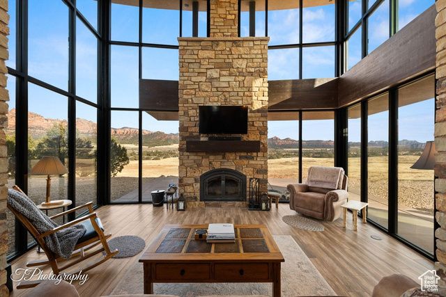 4907 N MESA RD, Virgin, UT 84779