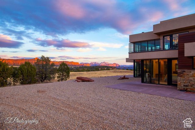 4907 N MESA RD, Virgin, UT 84779