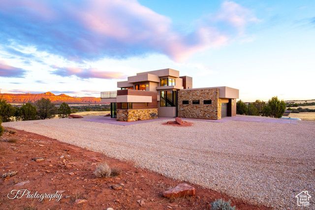 4907 N MESA RD, Virgin, UT 84779