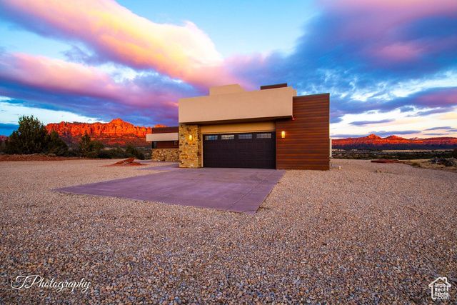 4907 N MESA RD, Virgin, UT 84779