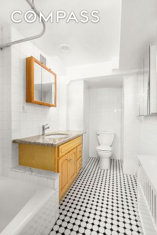 38 Douglass Street, New York City, NY 11231