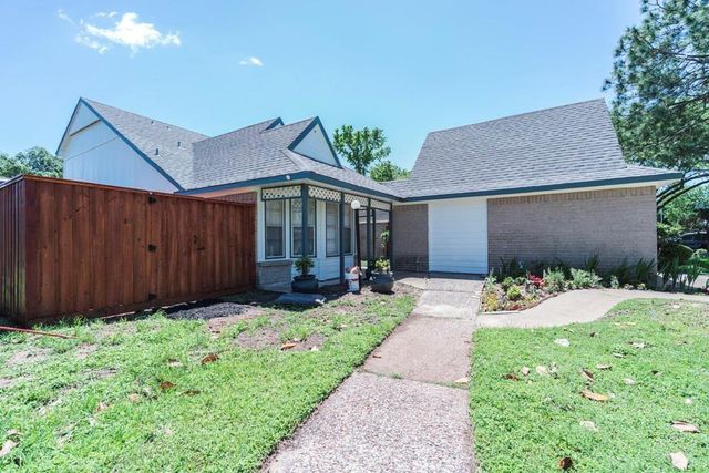 9107 Belle Glen Drive, Houston, TX 77099