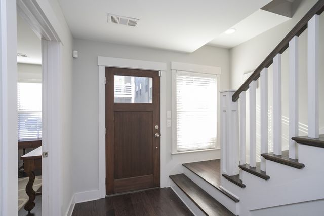 607 Centerpoint Ln, Nashville, TN 37209