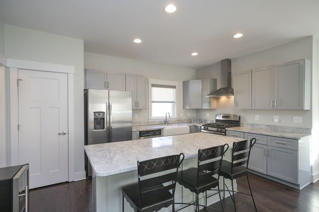 607 Centerpoint Ln, Nashville, TN 37209