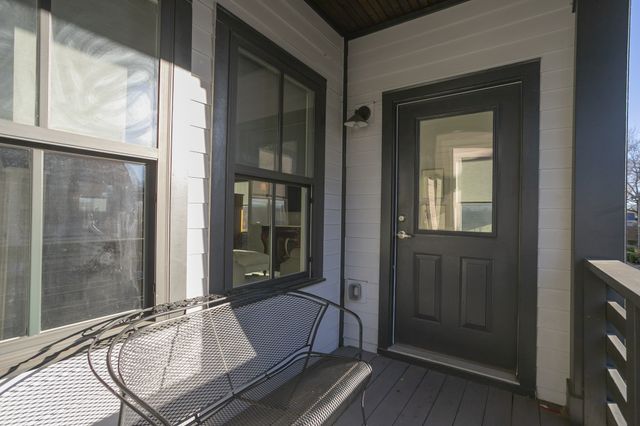 607 Centerpoint Ln, Nashville, TN 37209