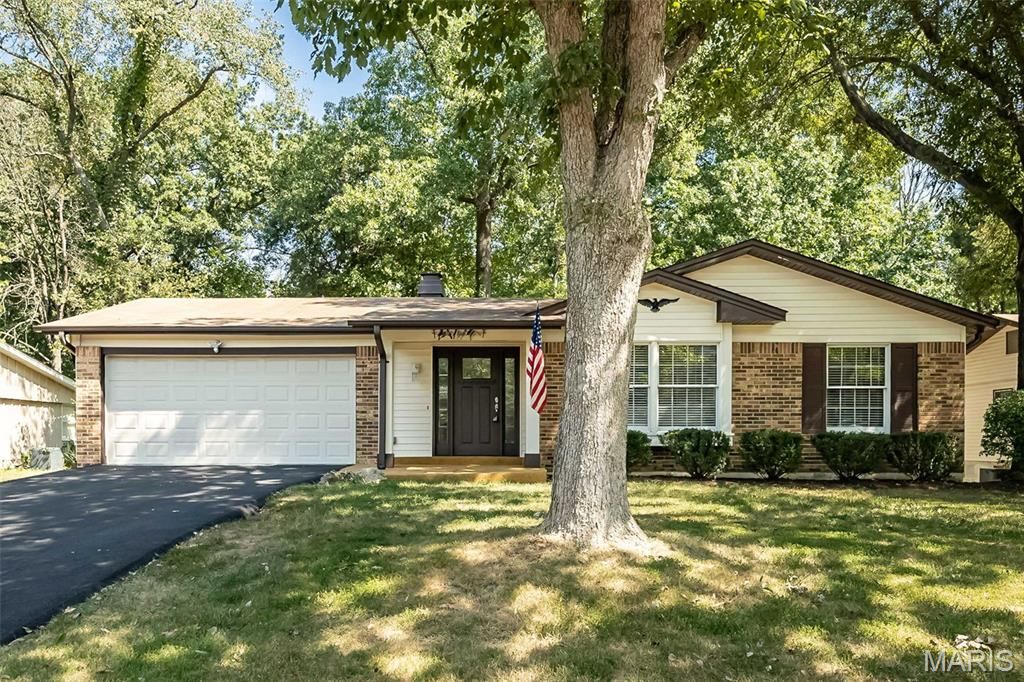 194 Braeshire Drive, St Louis, MO 63021