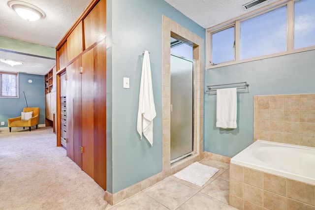 4818 Royene Avenue NE, Albuquerque, NM 87110