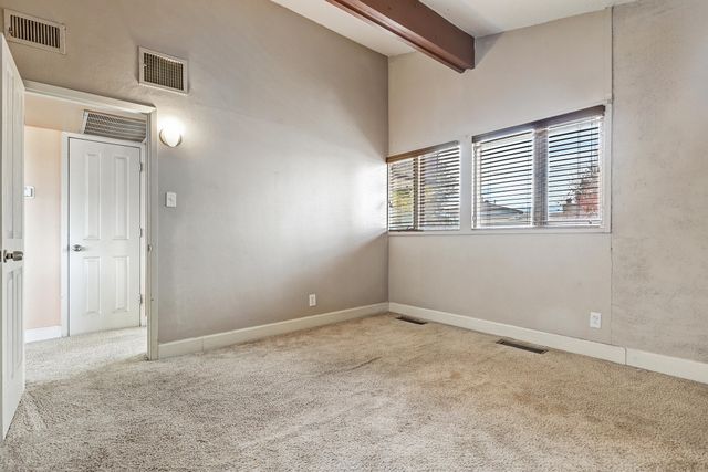 4818 Royene Avenue NE, Albuquerque, NM 87110