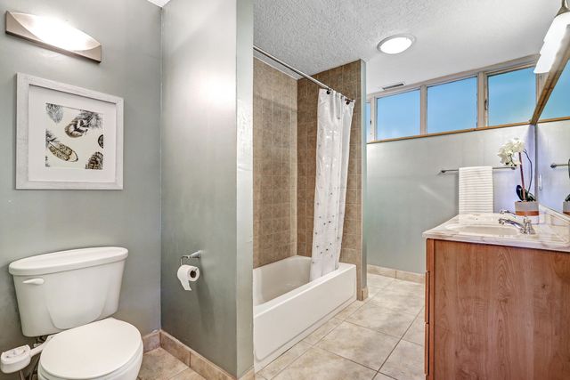 4818 Royene Avenue NE, Albuquerque, NM 87110