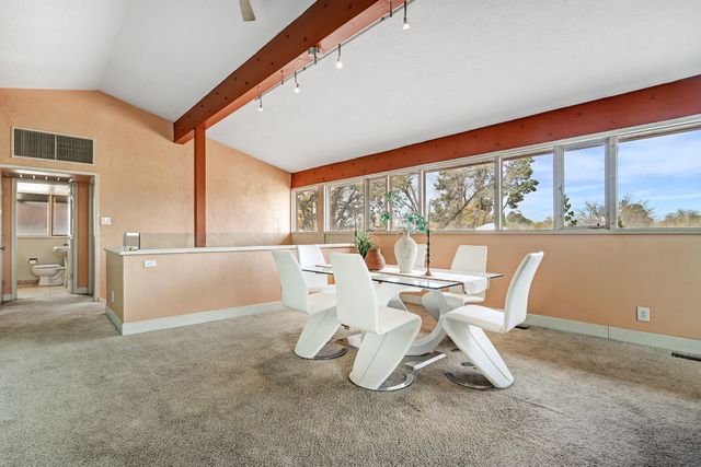 4818 Royene Avenue NE, Albuquerque, NM 87110