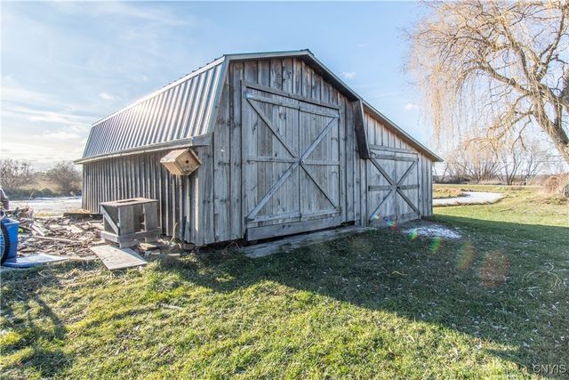 208 River Road, Hammond, NY 13646