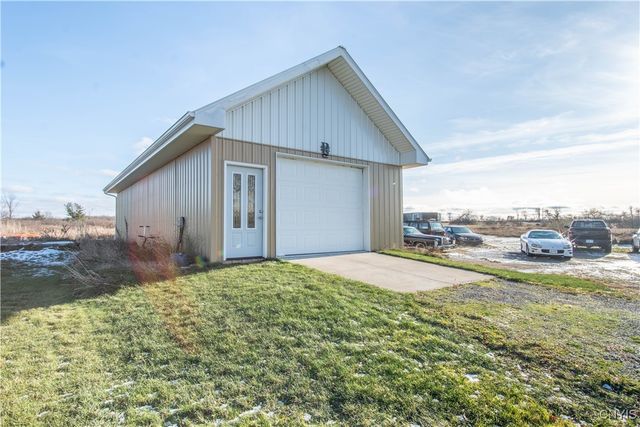 208 River Road, Hammond, NY 13646