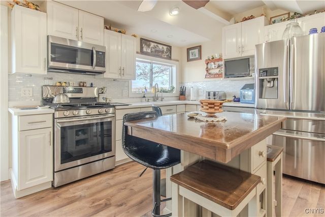 208 River Road, Hammond, NY 13646