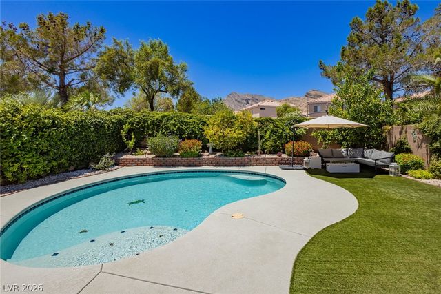 3237 Ridgecliff Street, Las Vegas, NV 89129