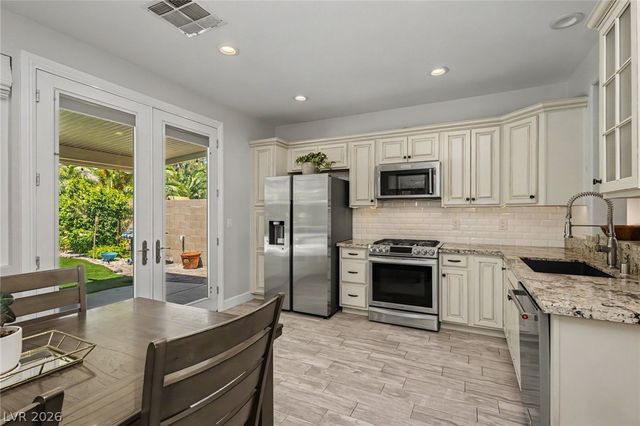 3237 Ridgecliff Street, Las Vegas, NV 89129