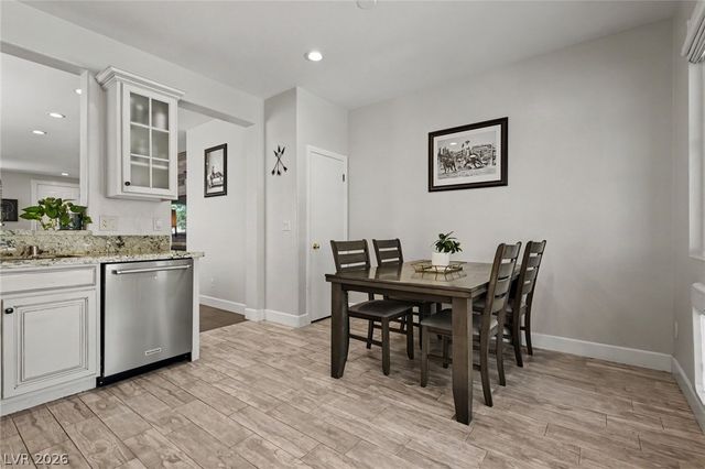 3237 Ridgecliff Street, Las Vegas, NV 89129