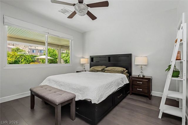 3237 Ridgecliff Street, Las Vegas, NV 89129