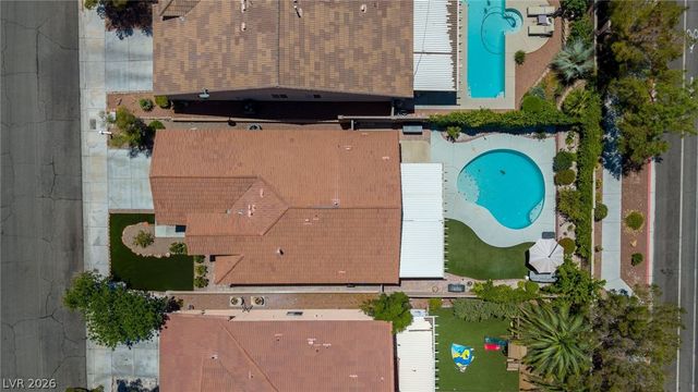 3237 Ridgecliff Street, Las Vegas, NV 89129