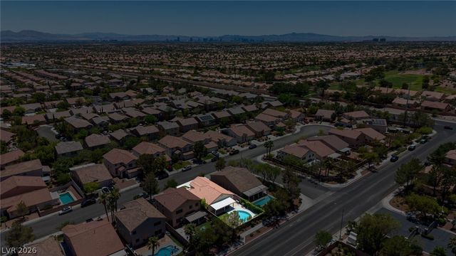 3237 Ridgecliff Street, Las Vegas, NV 89129