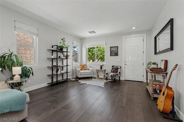 3237 Ridgecliff Street, Las Vegas, NV 89129