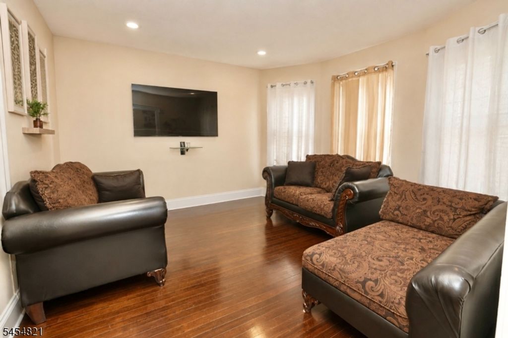 32 New St, Belleville Twp., NJ 07109 — photo 5