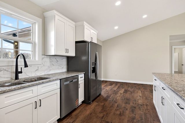 1054 Frank Anderson Rd, Sparta, TN 38583