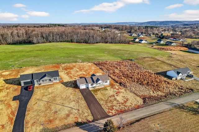 1054 Frank Anderson Rd, Sparta, TN 38583