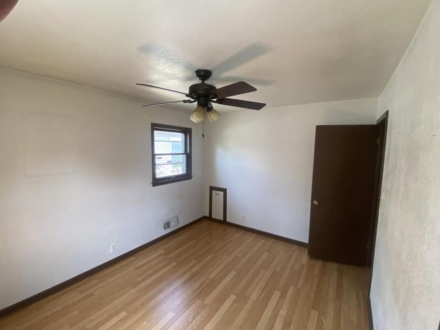 3409 W Wilbur AVENUE, Greenfield, WI 53221