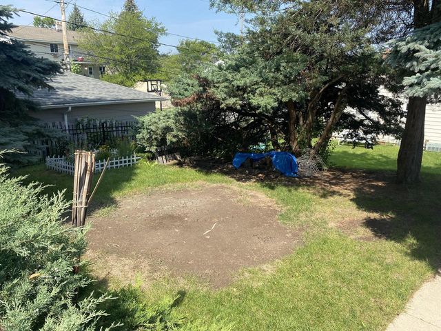 3409 W Wilbur AVENUE, Greenfield, WI 53221